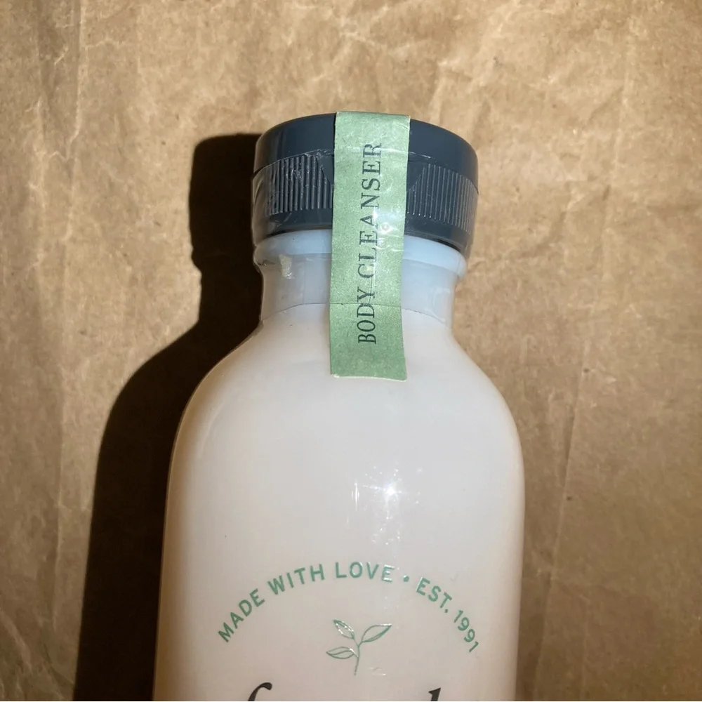 fresh milk body cleanser 8.7oz